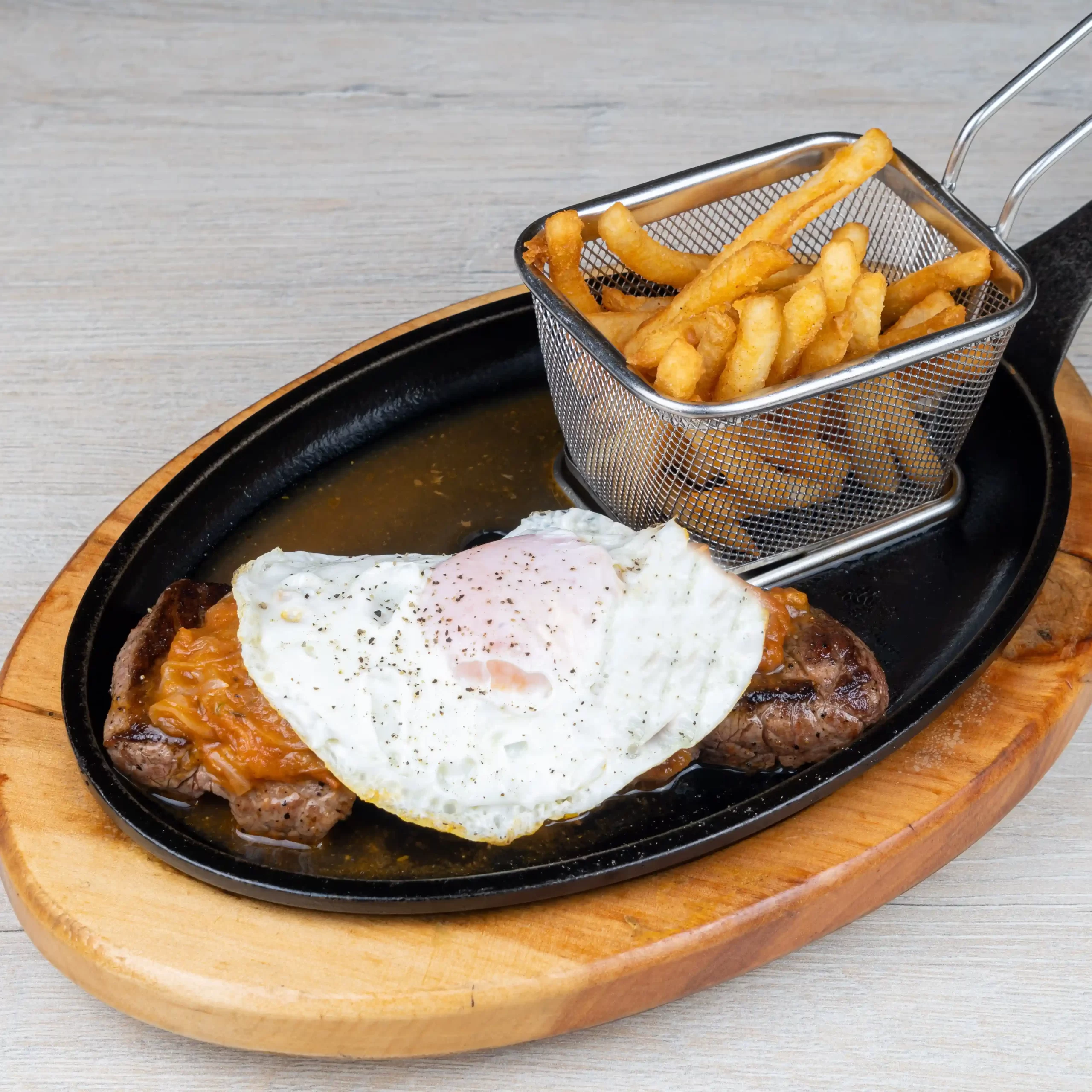 Bistec a caballo - Cabrera